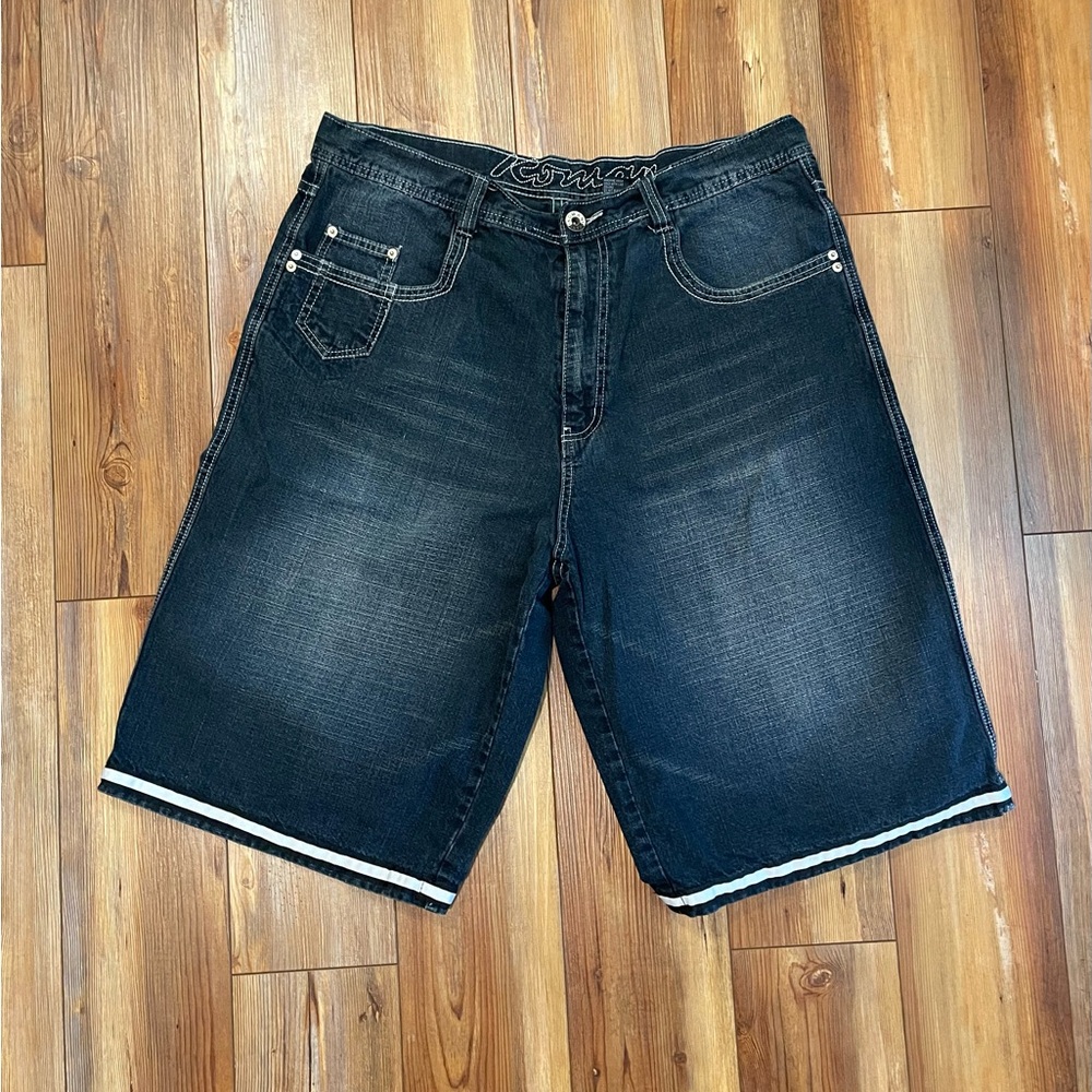Dark wash baggy jorts 38 waist